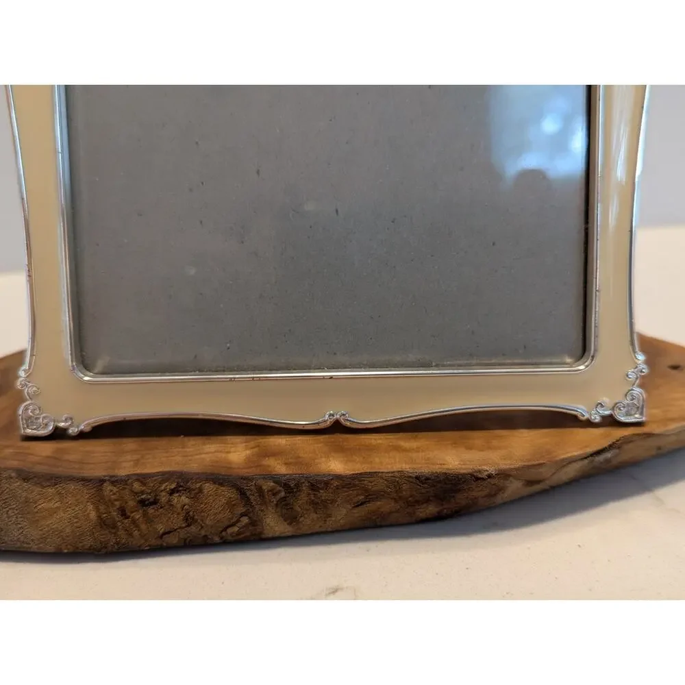 Green Tree Gallery Butter Yellow Enamel Silvertone Accents Metal 5×7 Frame